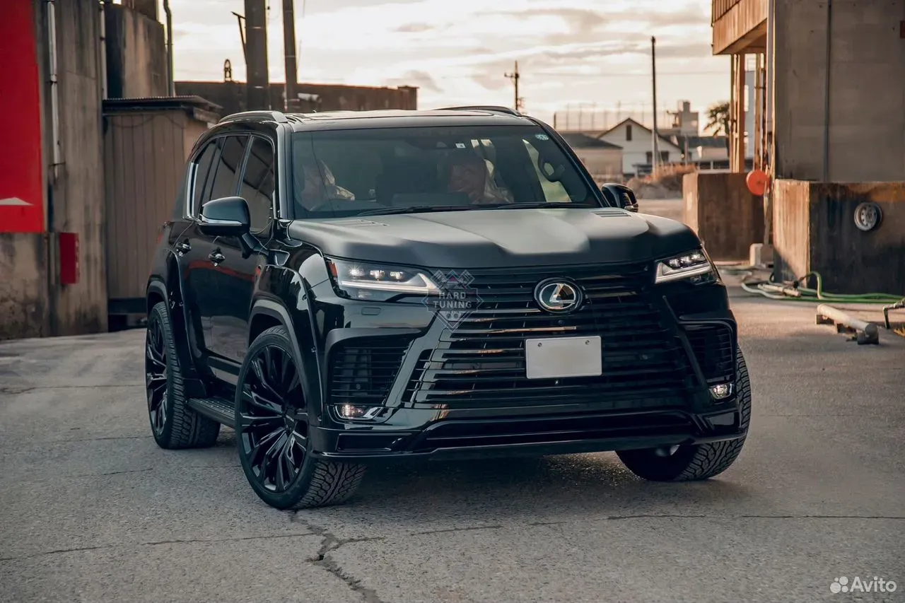 Обвес Liberty Walk для Lexus LX500D LX600