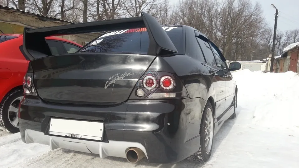 Крышка багажника EVO без места под гос. номер Mitsubishi Lancer 9 (2003-2009)
