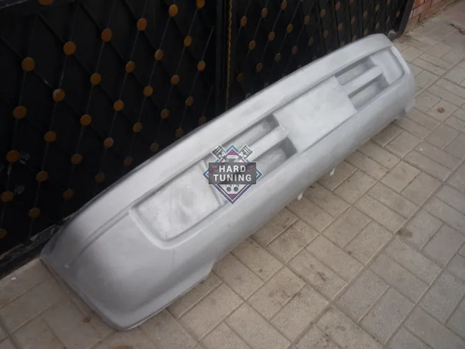 Передний силовой пластиковый бампер Toyota Land Cruiser Prado 95
