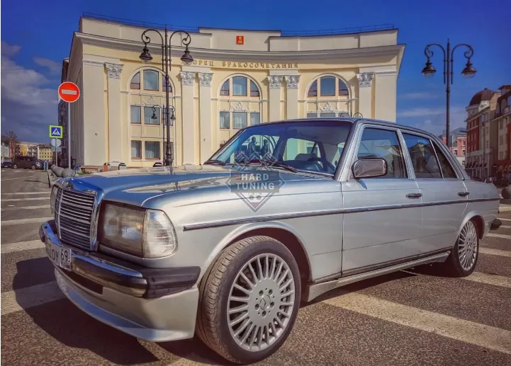 Накладка на передний бампер KAMEI Mercedes E-Class W123