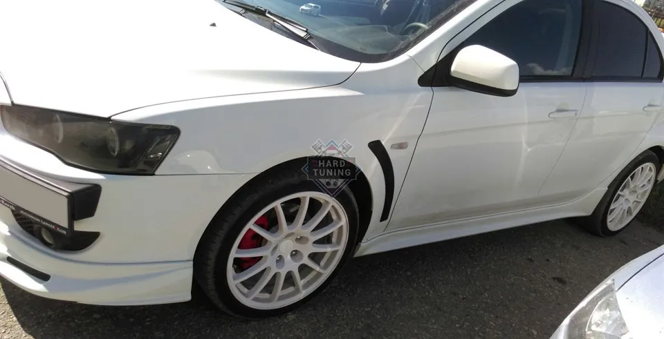 Накладки на передние крылья EVO Lancer 10 (2007-2016)