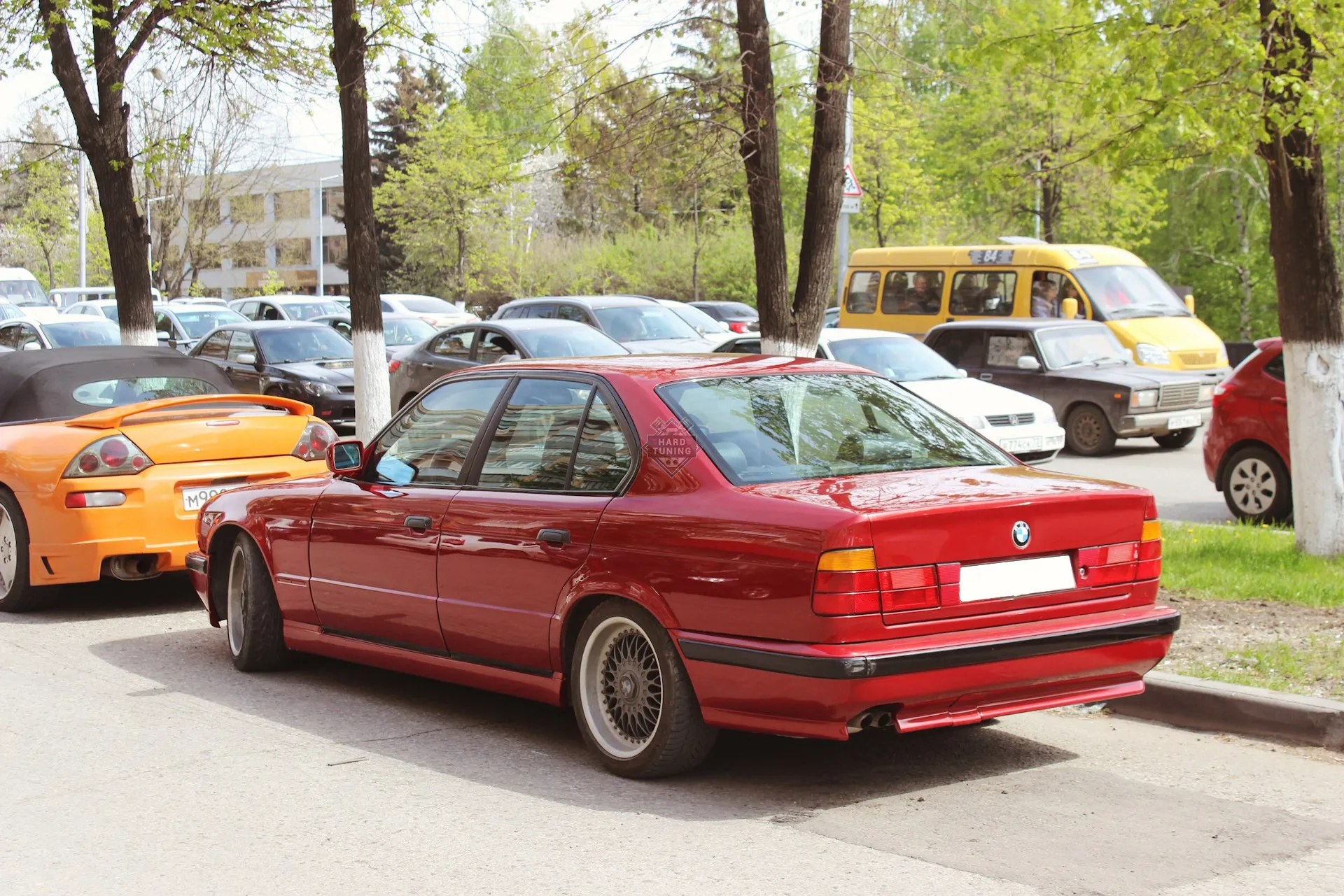 Накладки на пороги M-TECHNIK BMW E34