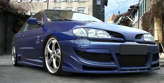 Передний бампер CSR Renault Megane 1