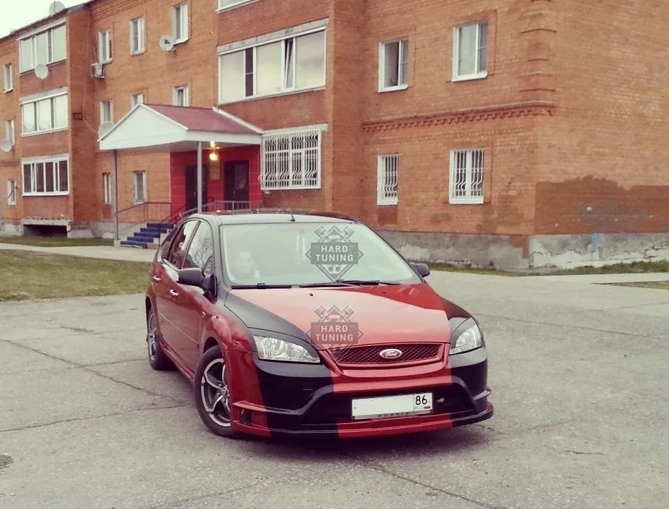 Передний бампер Ford Focus 2 дорестайлинг