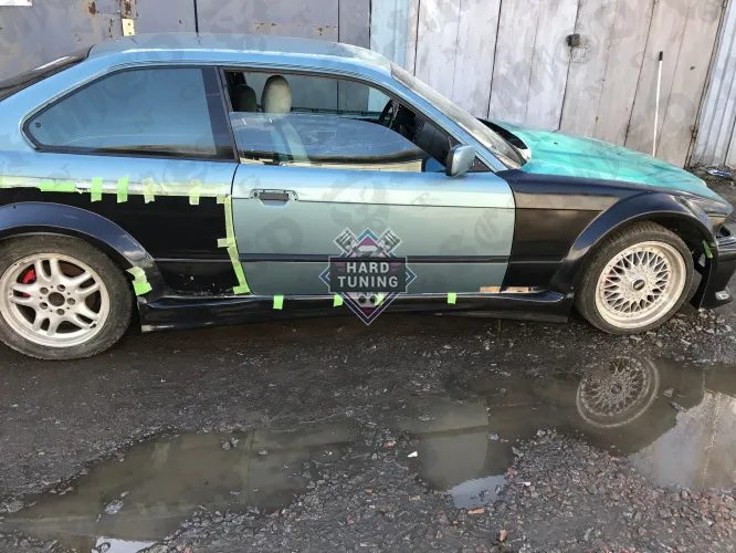 Накладки на пороги M3 GTR BMW E36
