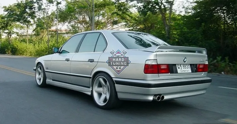 Накладки на пороги AC SCHNITZER BMW E34