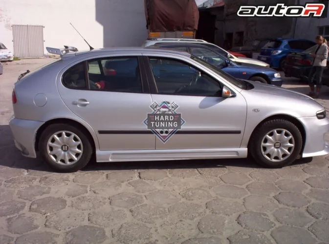 Накладки на пороги Auto R Seat Leon 1