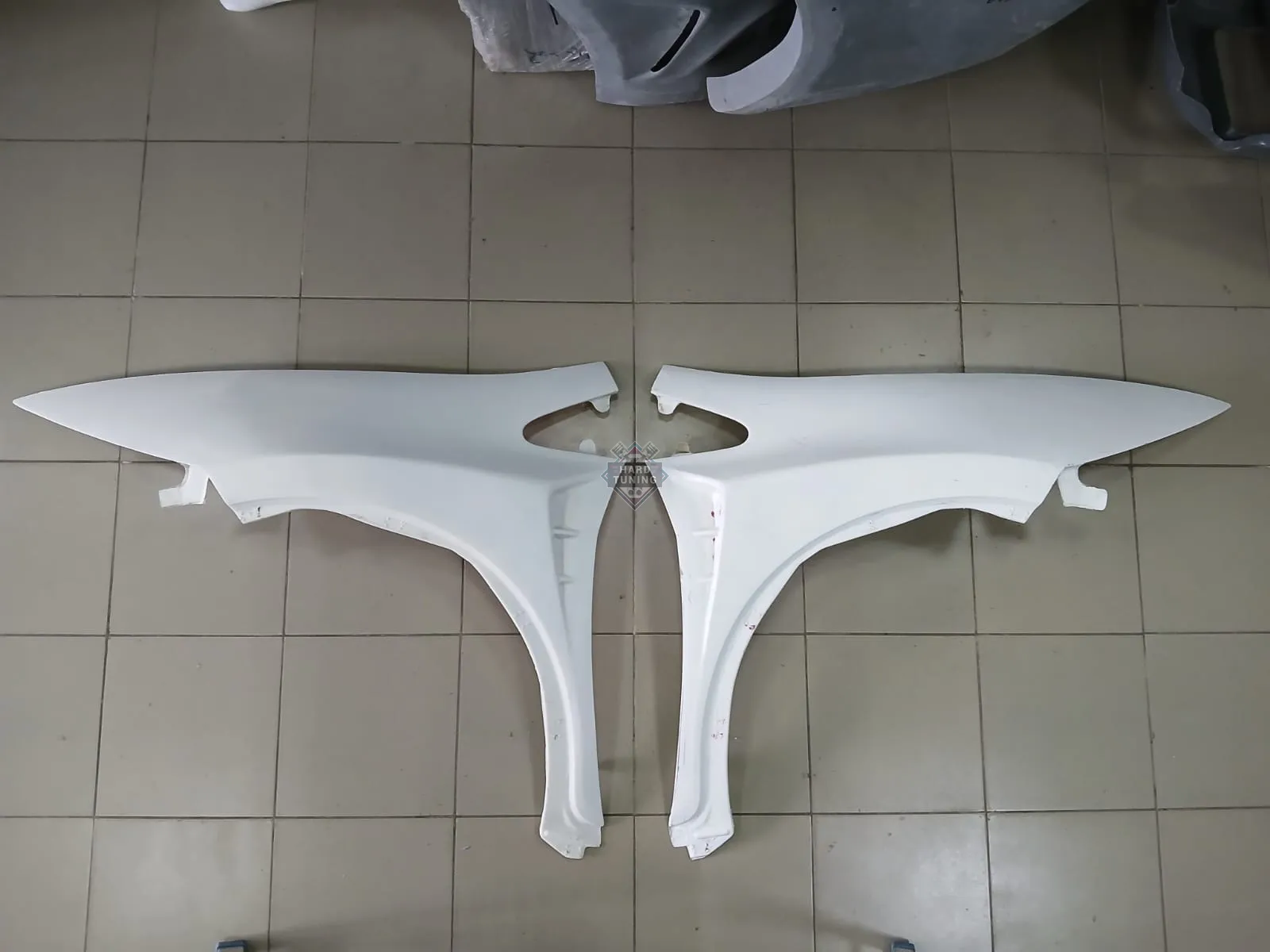 Крылья с жабрами MUGEN Honda Civic 8 5D FN2