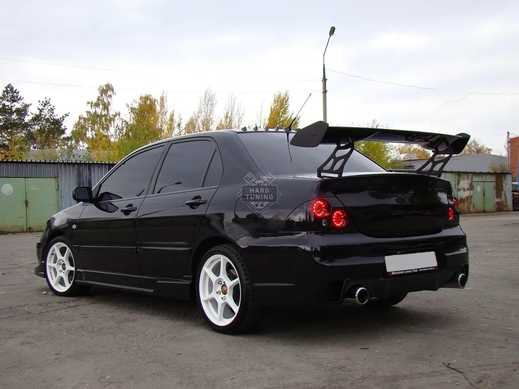 Обвес INGS Extreem (под двойной выхлоп) Mitsubishi Lancer 9 (2003-2009)