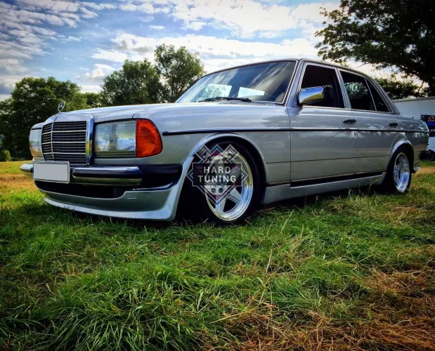 Накладки на пороги BBS Mercedes E-Class W123