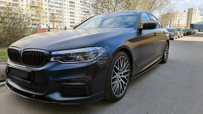Сплиттер BMW 5-series (G30) в стиле M-Performance (OEM 51192414137 и 51192414139) дорестайлинг