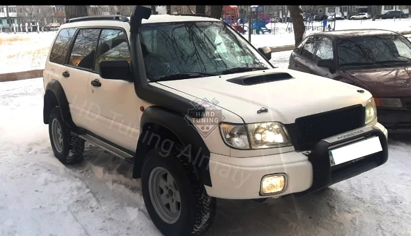 Расширение +50 мм на крылья и STI2m бампера Subaru Forester SF