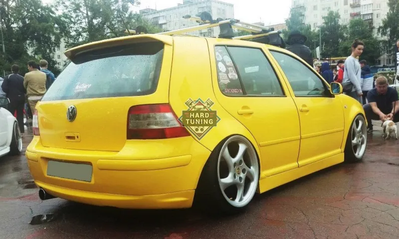 Накладка на задний бампер GLI Volkswagen Golf 4
