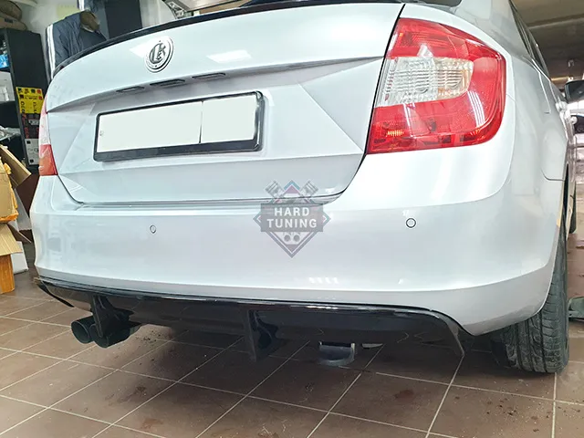 Диффузор CSR Style Skoda Rapid 1