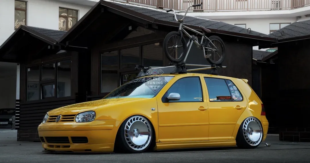 Накладка на передний бампер GLI Volkswagen Golf 4