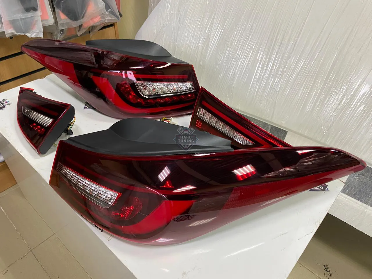 ЗАДНИЕ ФОНАРИ HYUNDAI ELANTRA V / АВАНТЕ МД “AUDI STYLE”