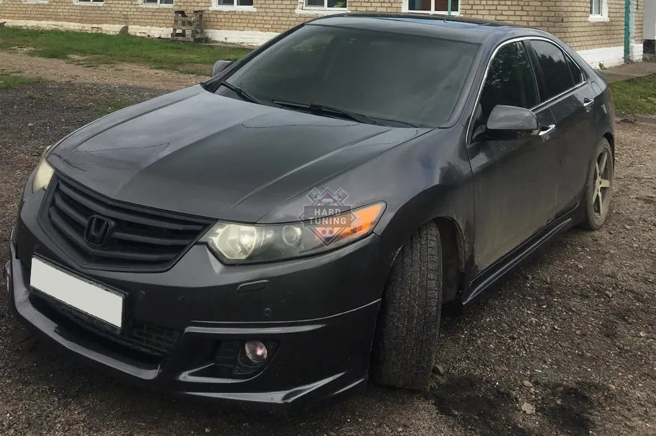 Накладка на передний бампер MUGEN Honda Accord 8 (2008-2011) стеклопластик