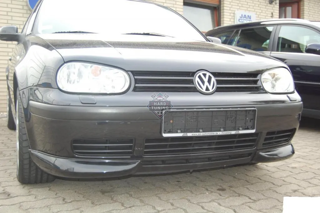 Клыки на передний бампер Volkswagen Golf 4