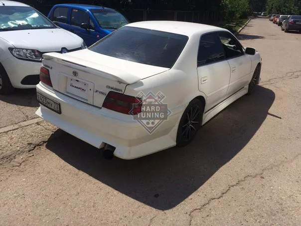 Задний бампер Vertex Toyota Chaser 100