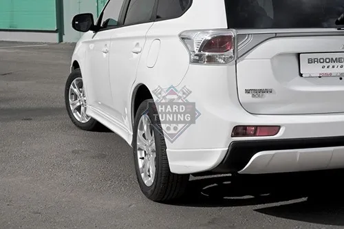 Накладки на пороги Mitsubishi Outlander (3rd gen) (2012-2014) Broomer Design