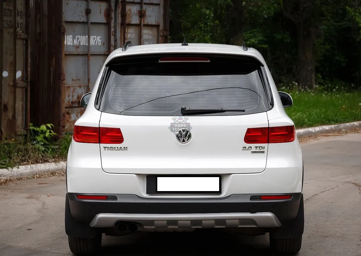 Накладки на задние фонари VW Tiguan (2011-2016)