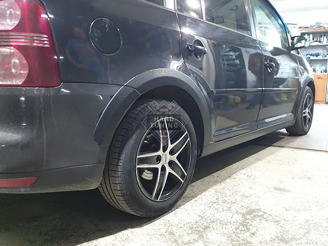 Накладка на арки Volkswagen Touran MK1 рестайлинг