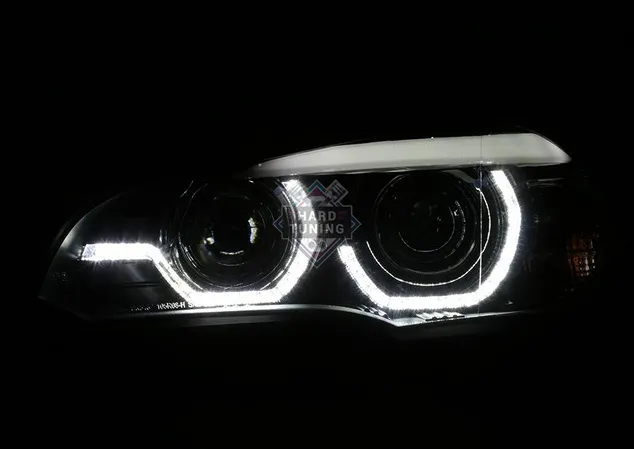 Тюнинговая передняя оптика для BMW E70 с 2006 по 2010 г.в. Черная, под штатный ксенон. Без AFS