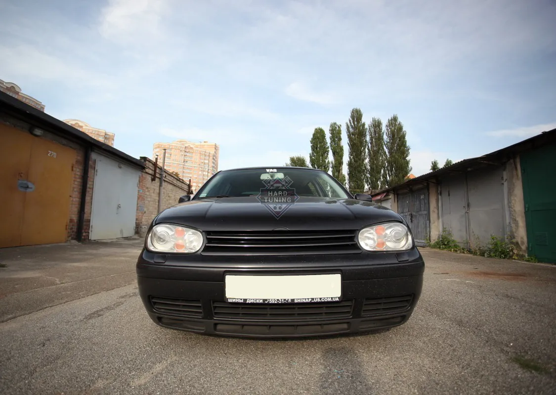 Решетка радиатора JOM жалюзи Volkswagen Golf 4