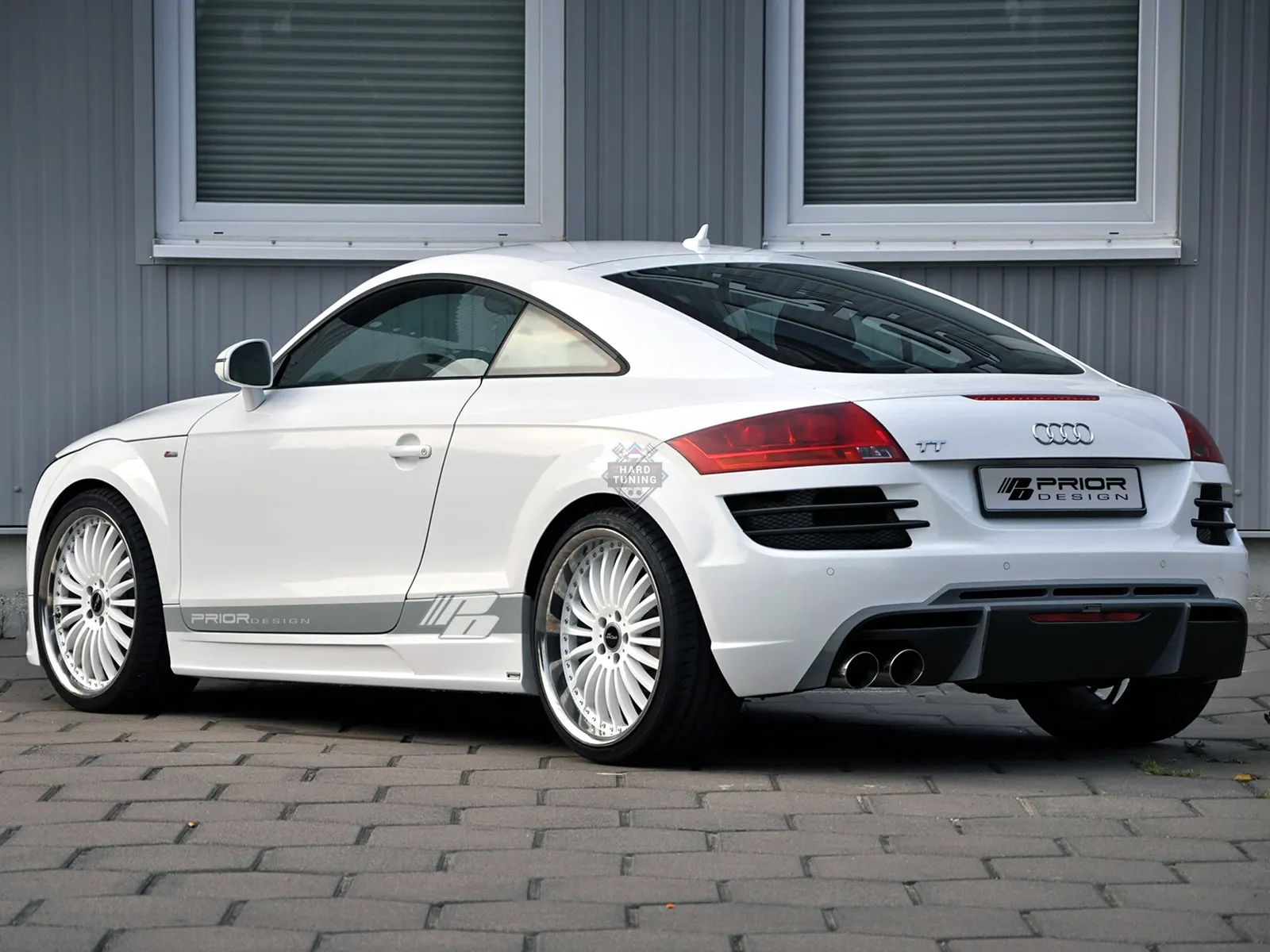 Задний бампер PRIOR DESIGN Audi TT 8J