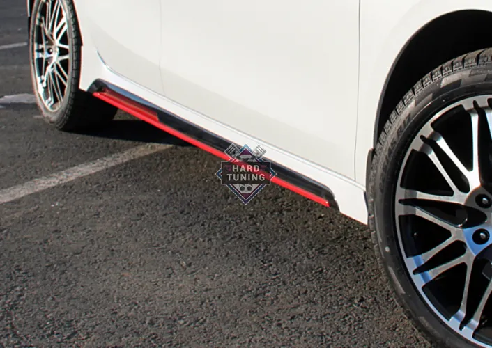 Накладки на пороги (ПОД брызговики) Sport Line Kia Ceed 3