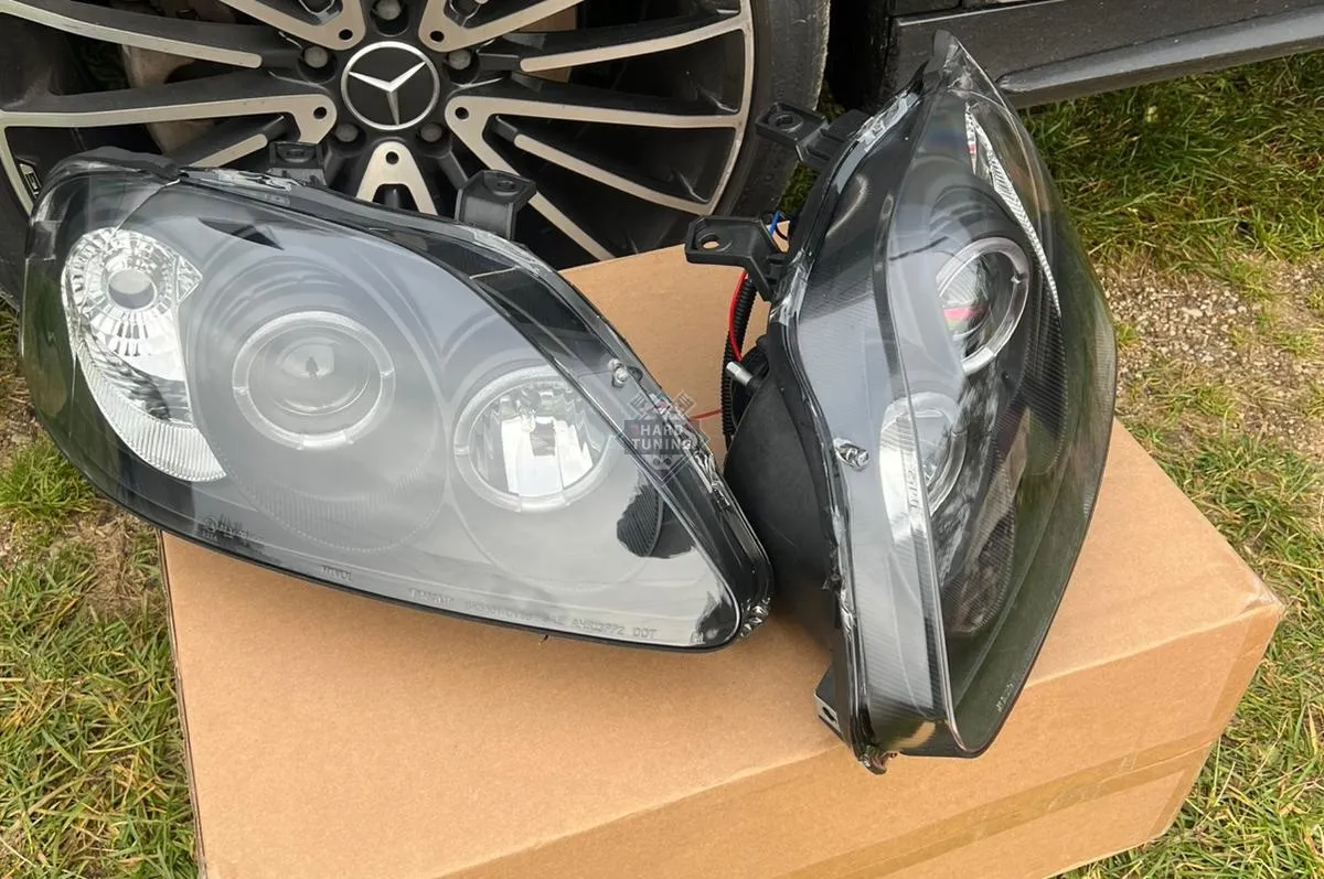 Передние фары Honda Civic 6 (1999-2001) Angel Eyes черные