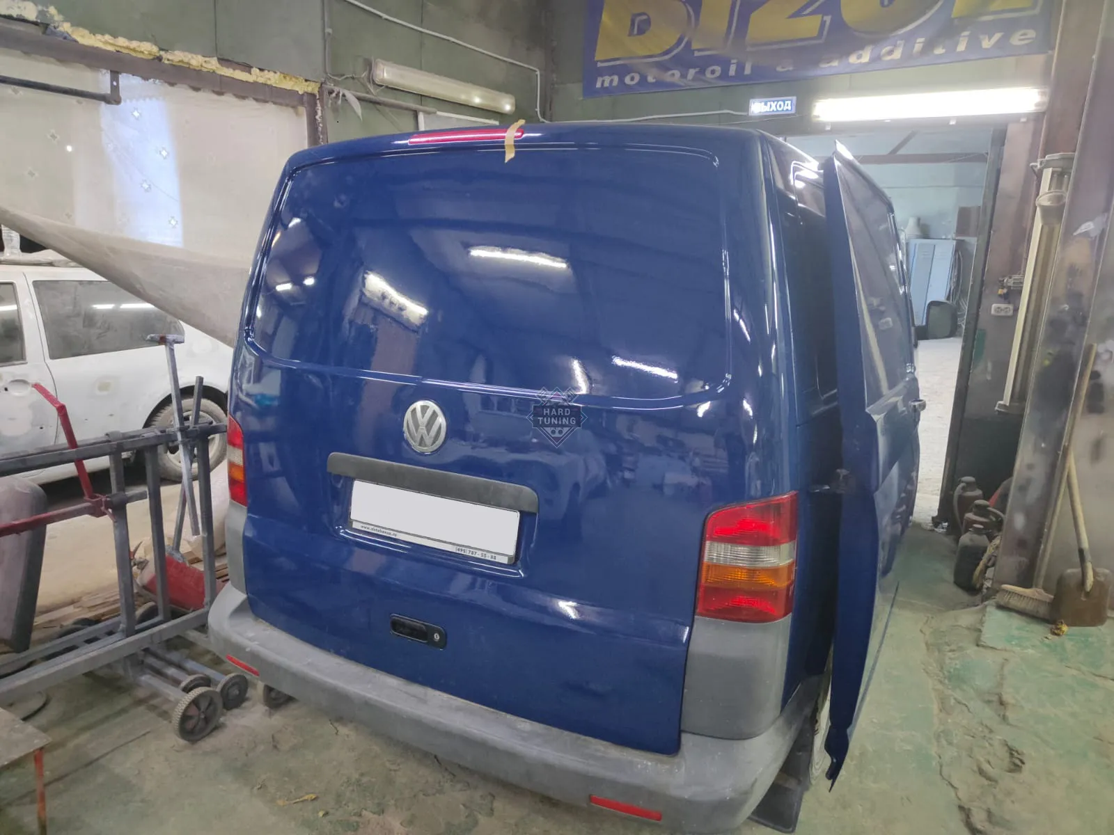 Задняя дверь хлопушка стеклопластик Volkswagen T5 глухая