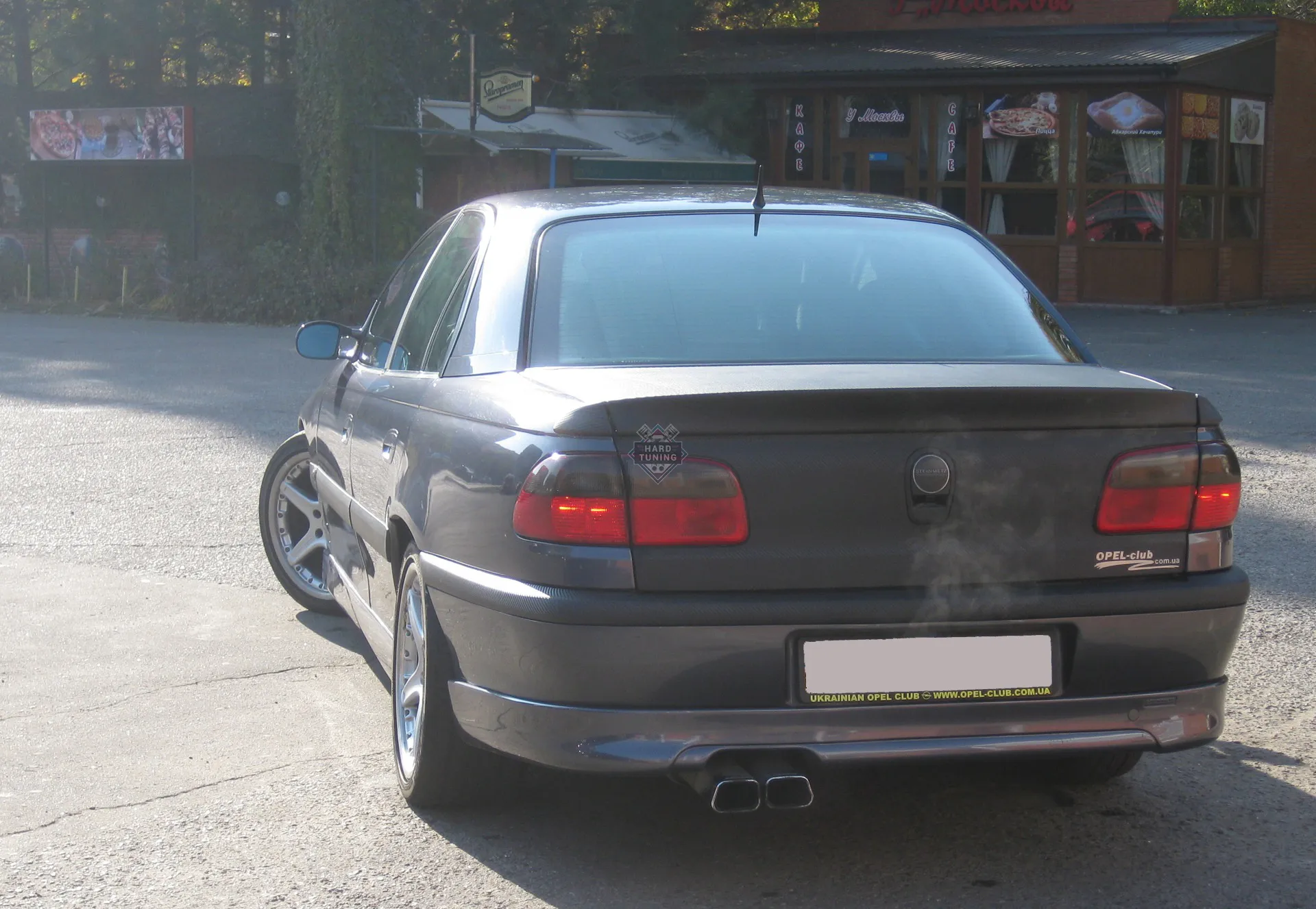 Накладка на задний бампер STEINMETZ Opel Omega B дорестайлинг