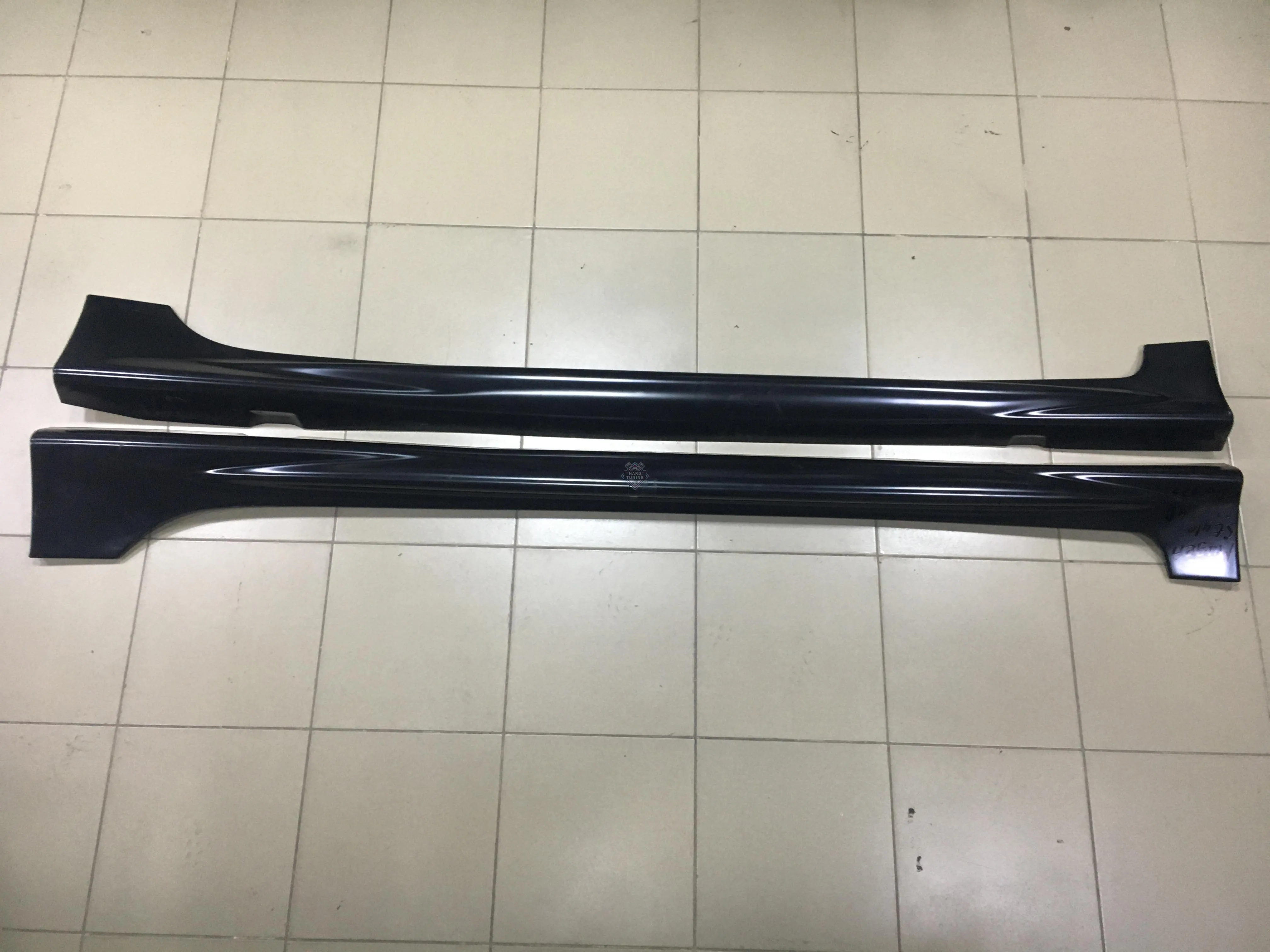 Накладки на пороги MUGEN Honda Civic 8 4D ABS пластик