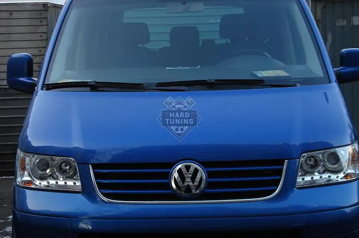 Передние фары Volkswagen T5 (2003-2009) Daylight хром