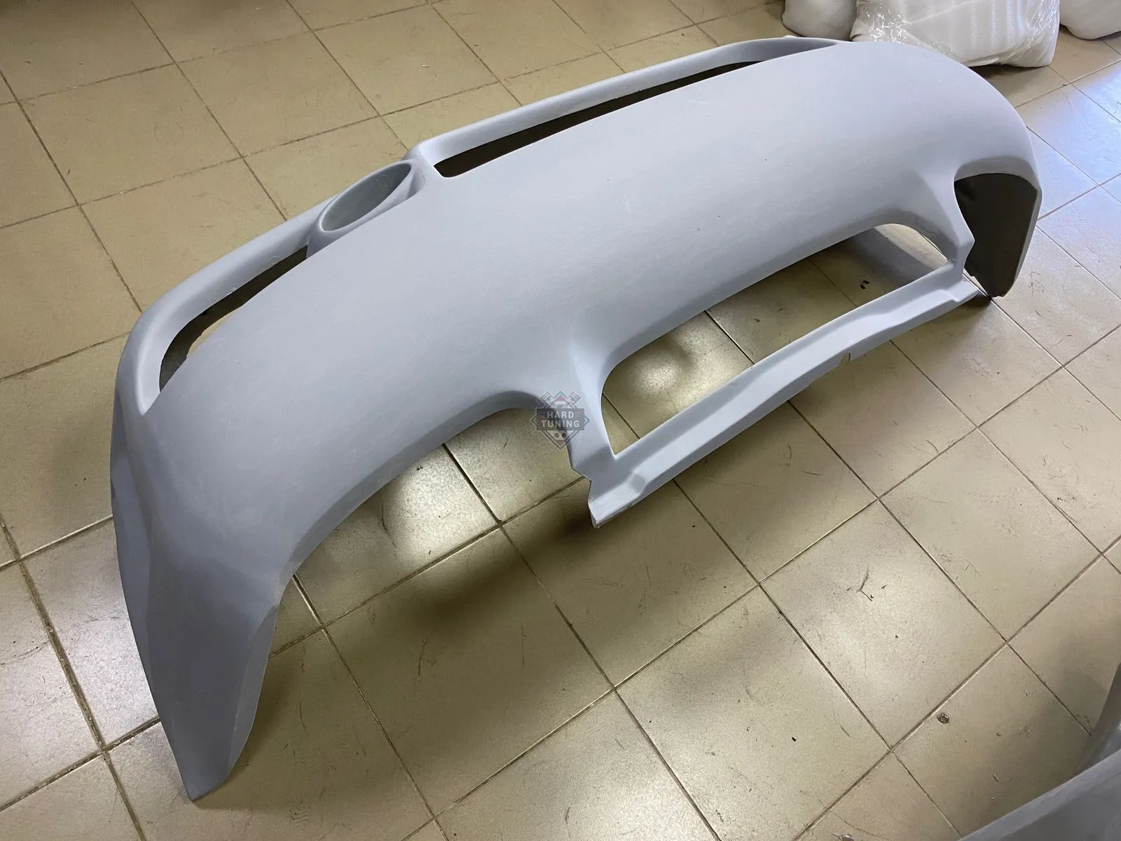 Передний бампер RIEGER Volkswagen Golf 4