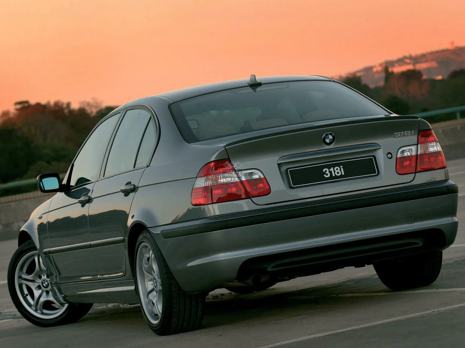 Обвес M-TECHNIK BMW E46 седан ABS пластик