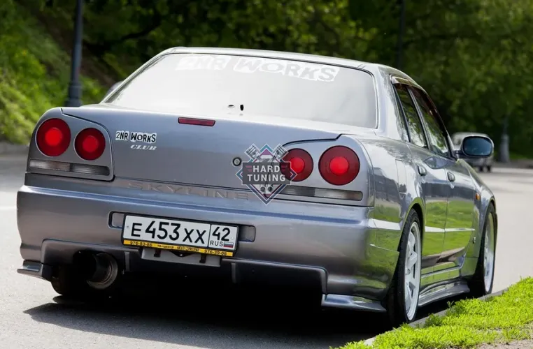 Накладки на задний бампер NISMO Nissan Skyline R34 седан