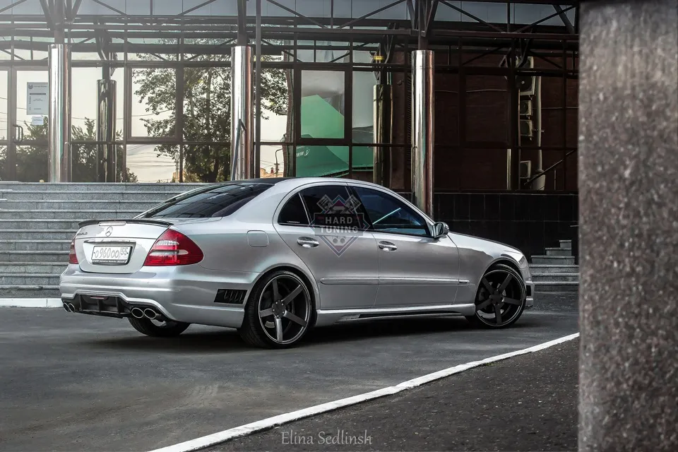 Задний бампер WALD Mercedes E-Class W211