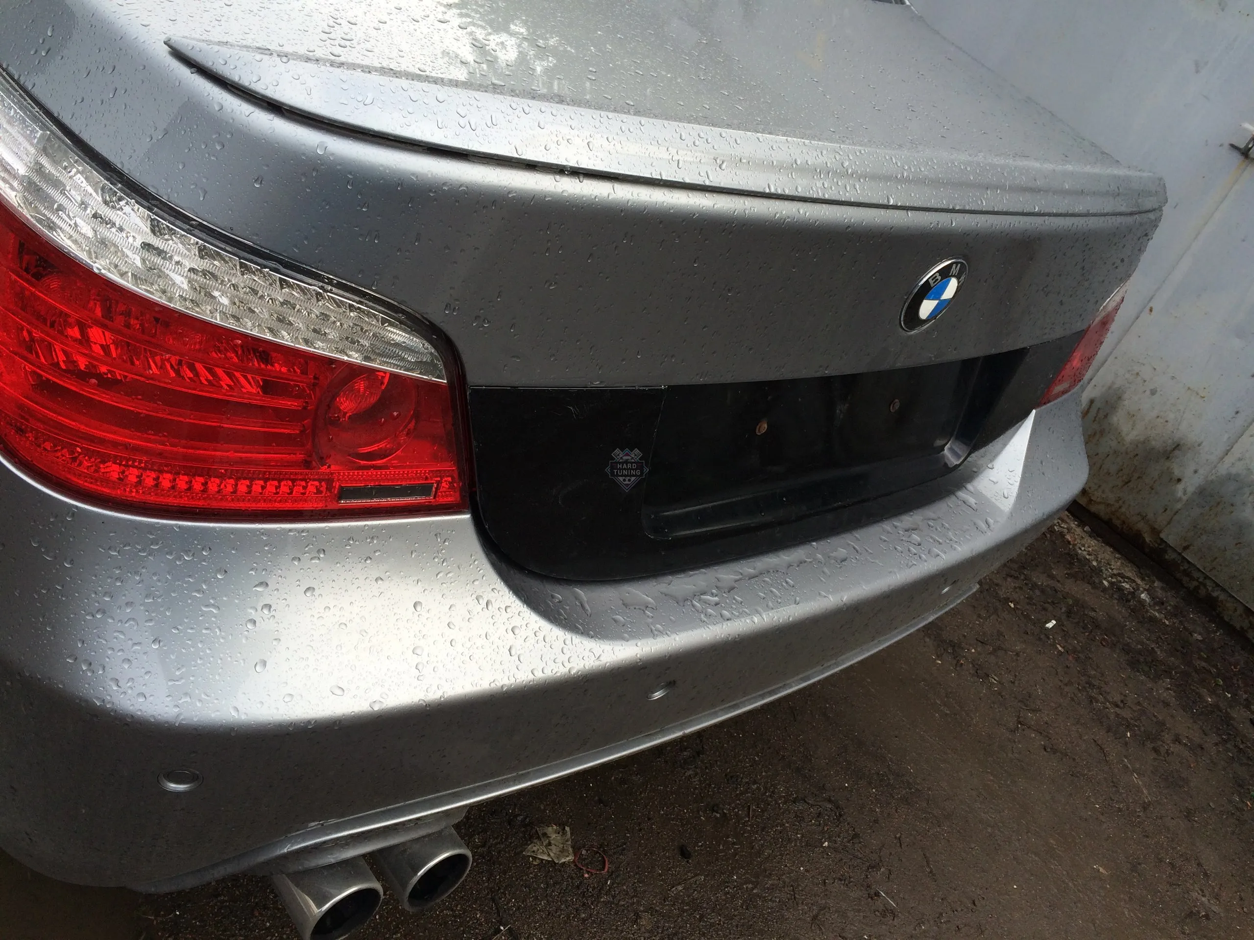 Бленда под номер M5 BMW E60 дорестайл