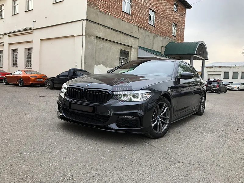 Сплиттер BMW 5-series (G30) в стиле M-Performance (OEM 51192414137 и 51192414139) дорестайлинг