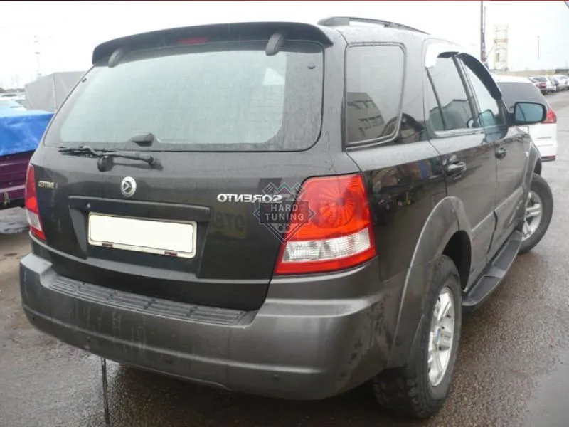 Спойлер KIA Sorento 1