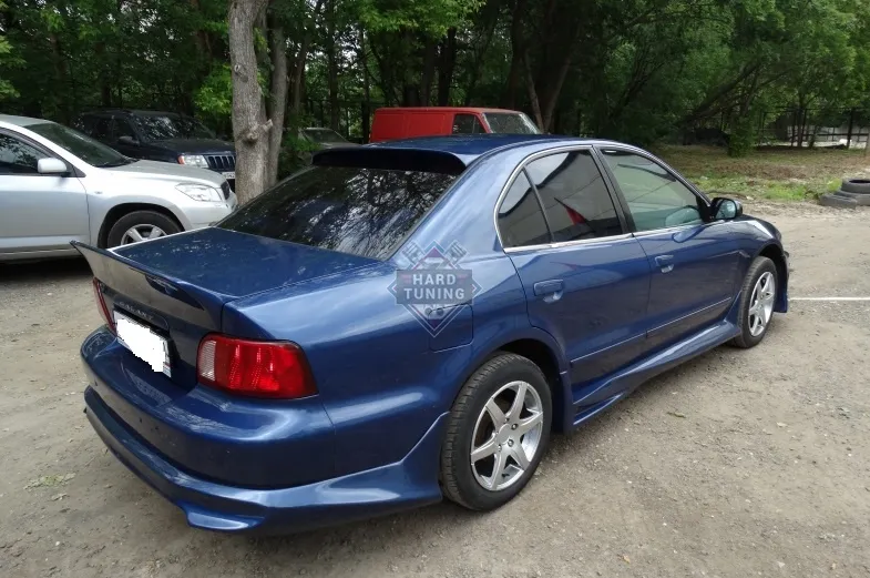 Накладка на задний бампер CYBER Mitsubishi Galant 8 америка / япония-европа