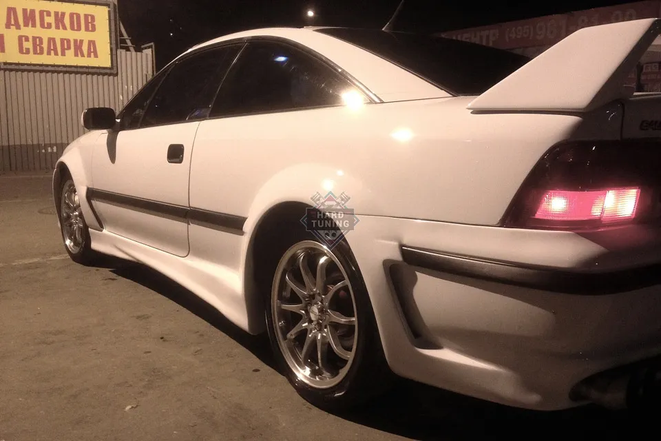 Расширители колесных арок Rieger Opel Calibra