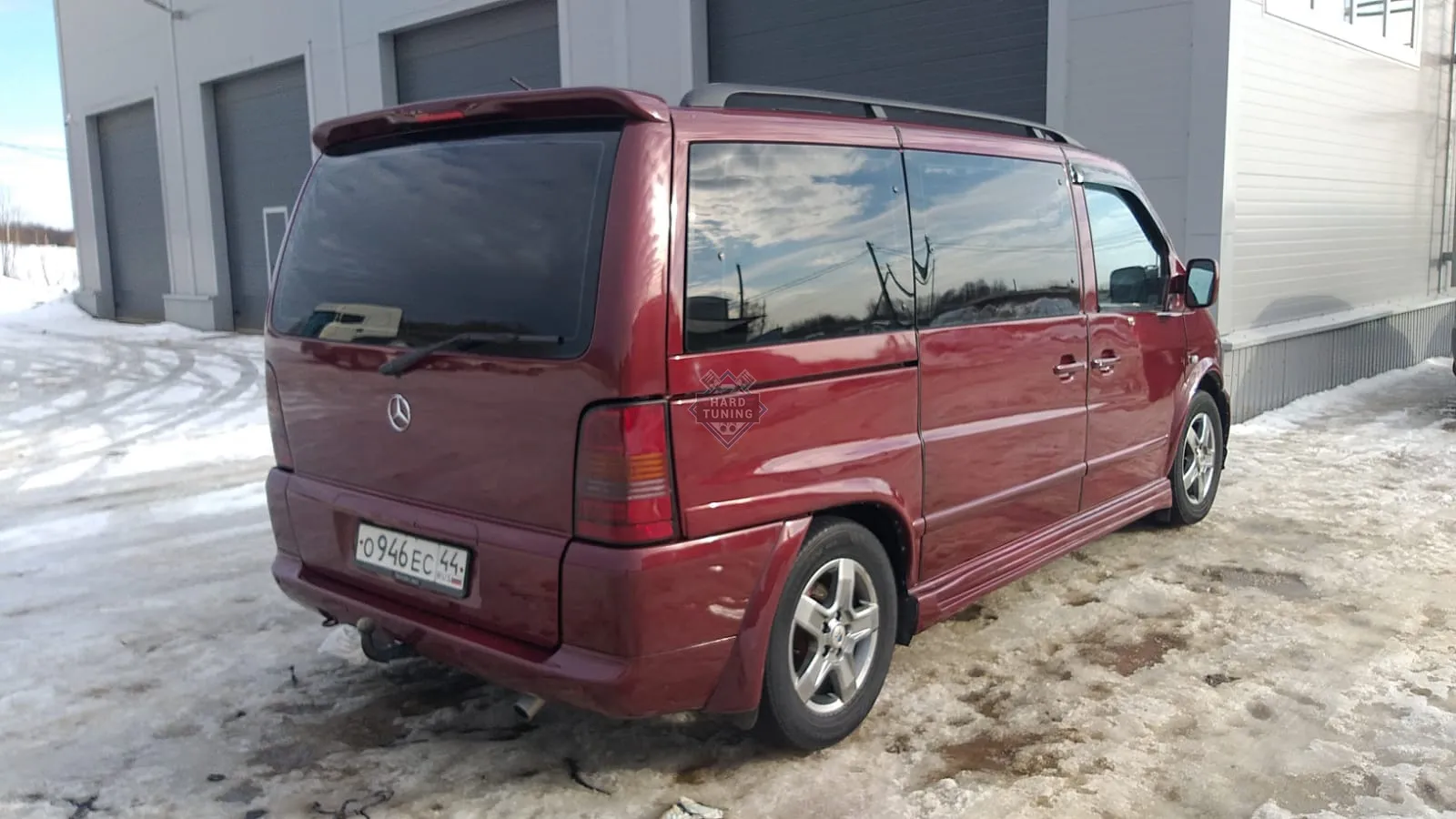 Накладки на пороги Neodesign Mercedes Vito (W638)