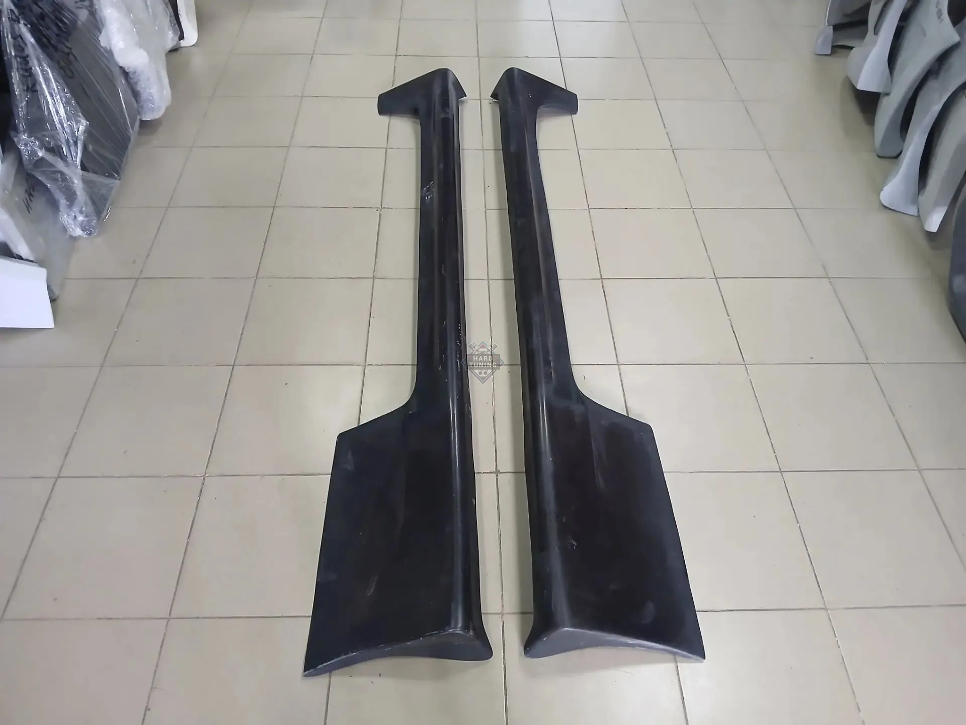Накладки на пороги R34 Honda Civic 7 купе