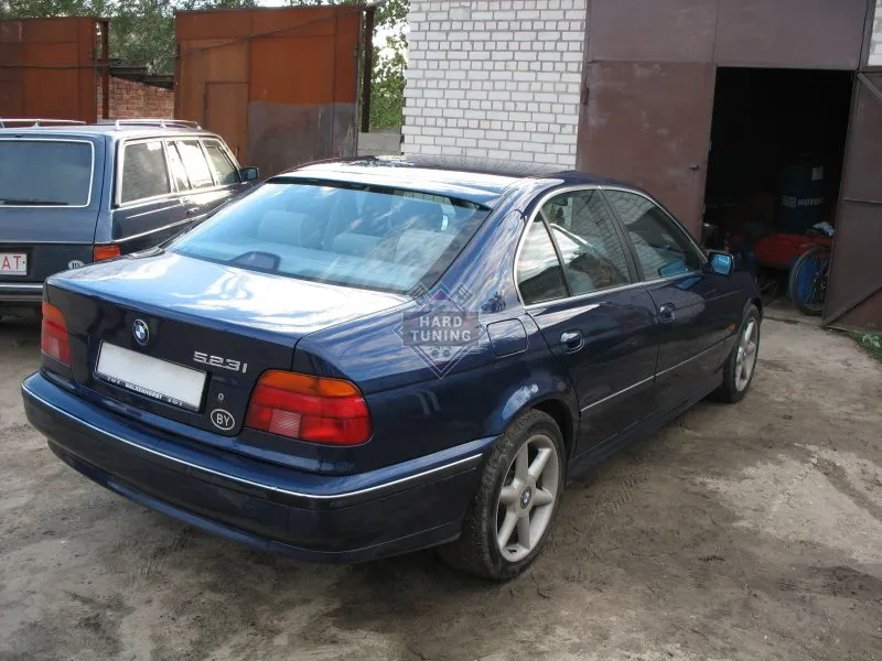 Козырек на заднее стекло узкий BMW E39 АБС пластик