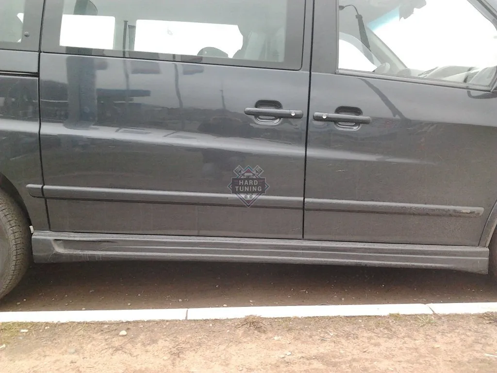 Накладки на пороги Neodesign Mercedes Vito (W638)