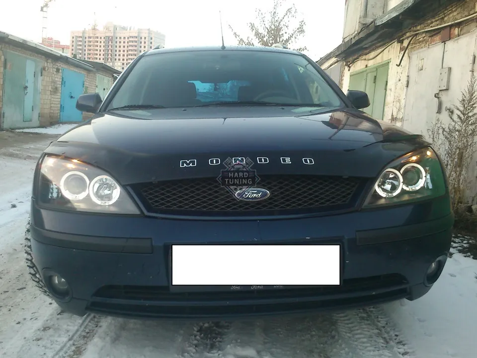 Передние фары Ford Mondeo 3 (2000-2007) Angel Eyes черные