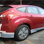 Накладки на пороги Ford Focus 3 дорестайлинг